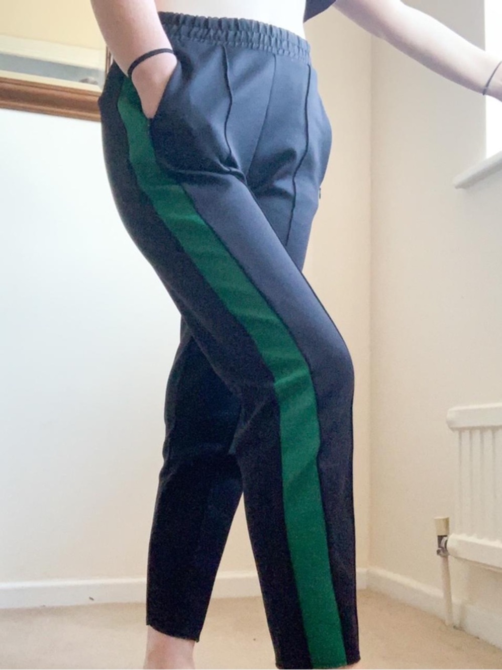 Zara Stretchy Dress Pants Navy with Green Side Stripe NWOT SIZE MEDIUM